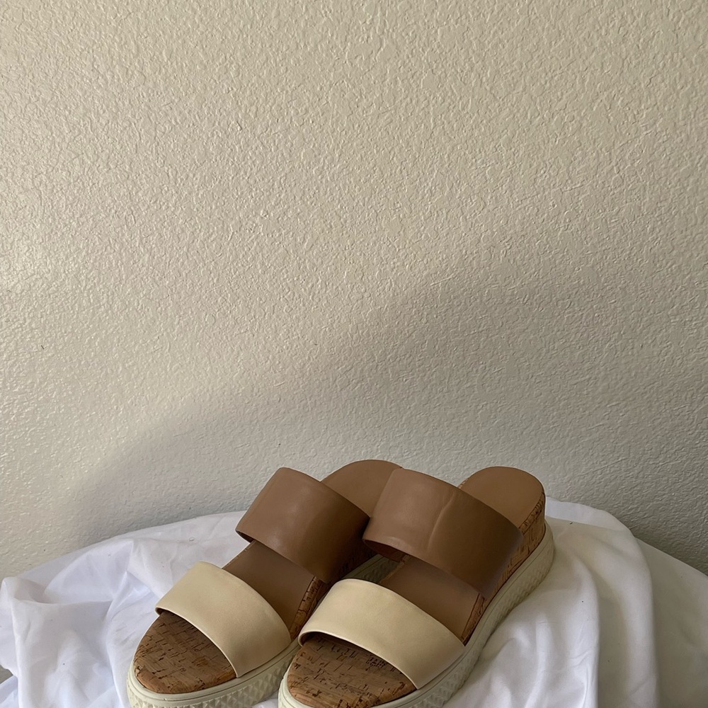 Stylish Tan and Cream Women's Sandals